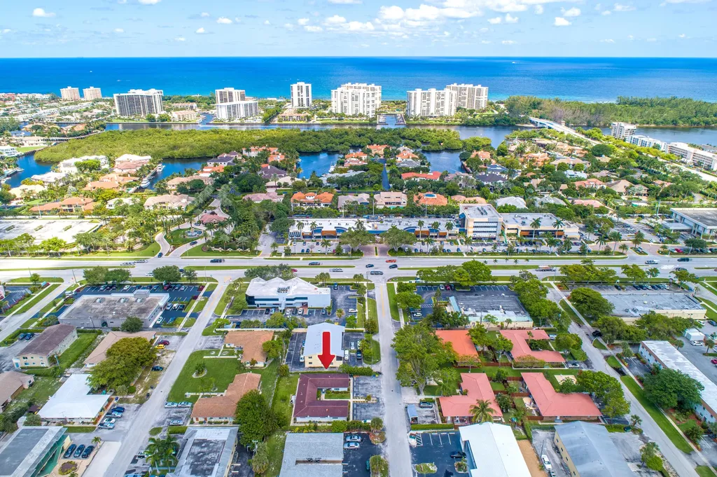 541 NE 44th Street Boca Raton FL 33431