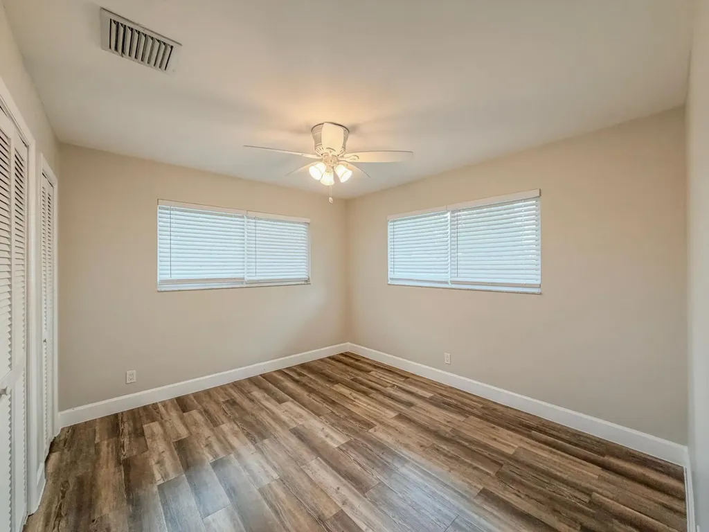 541 NE 44th Street Boca Raton FL 33431