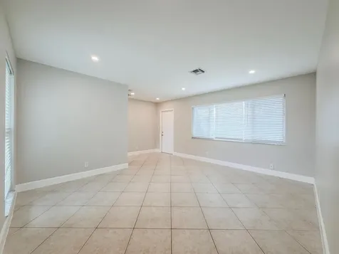 541 NE 44th Street Boca Raton FL 33431