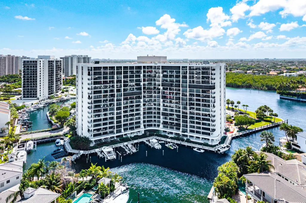 4740 S Ocean Boulevard Highland Beach FL 33487