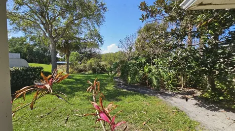 7960 SE Peppercorn Court Hobe Sound FL 33455