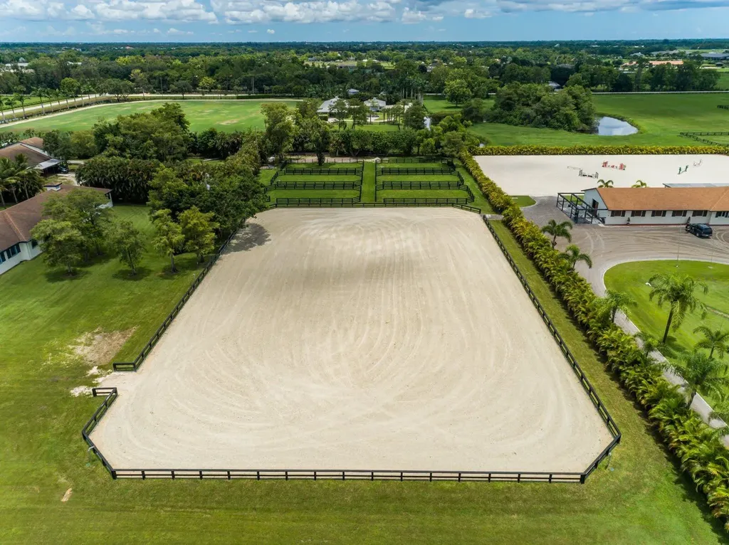 5656 South Shore Boulevard Wellington FL 33449