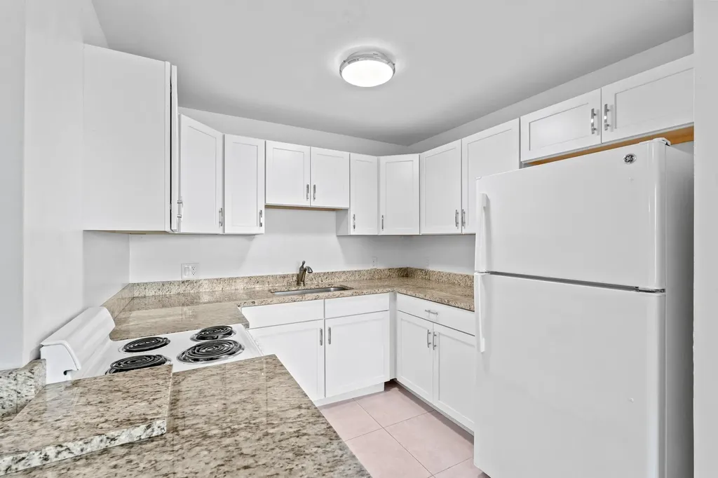 5656 South Shore Boulevard Wellington FL 33449