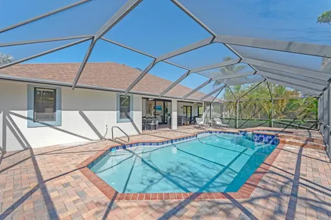 5656 South Shore Boulevard Wellington FL 33449