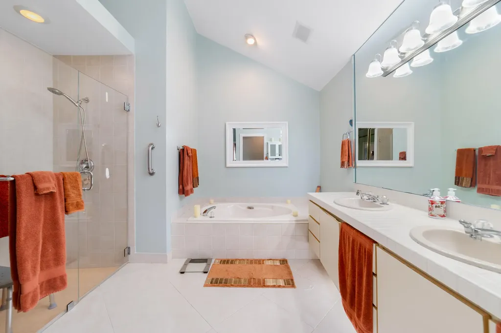 2370 Saratoga Bay Drive West Palm Beach FL 33409