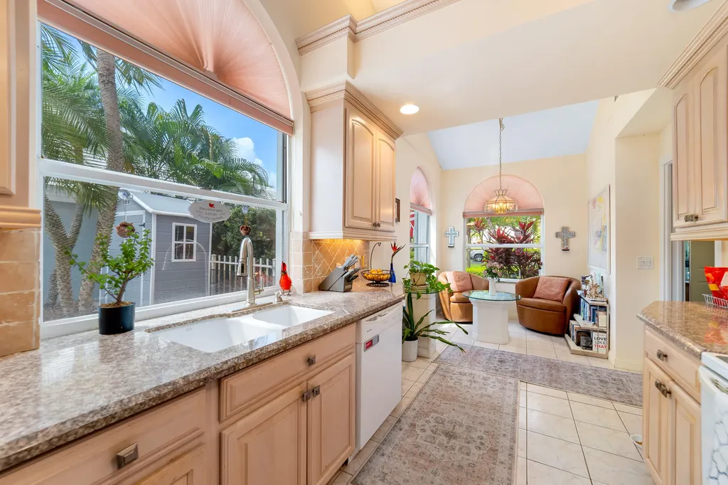 2370 Saratoga Bay Drive West Palm Beach FL 33409