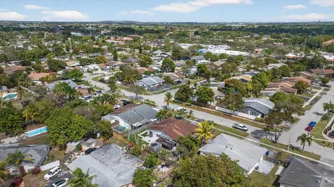 415 SW 61st Terrace Margate FL 33068