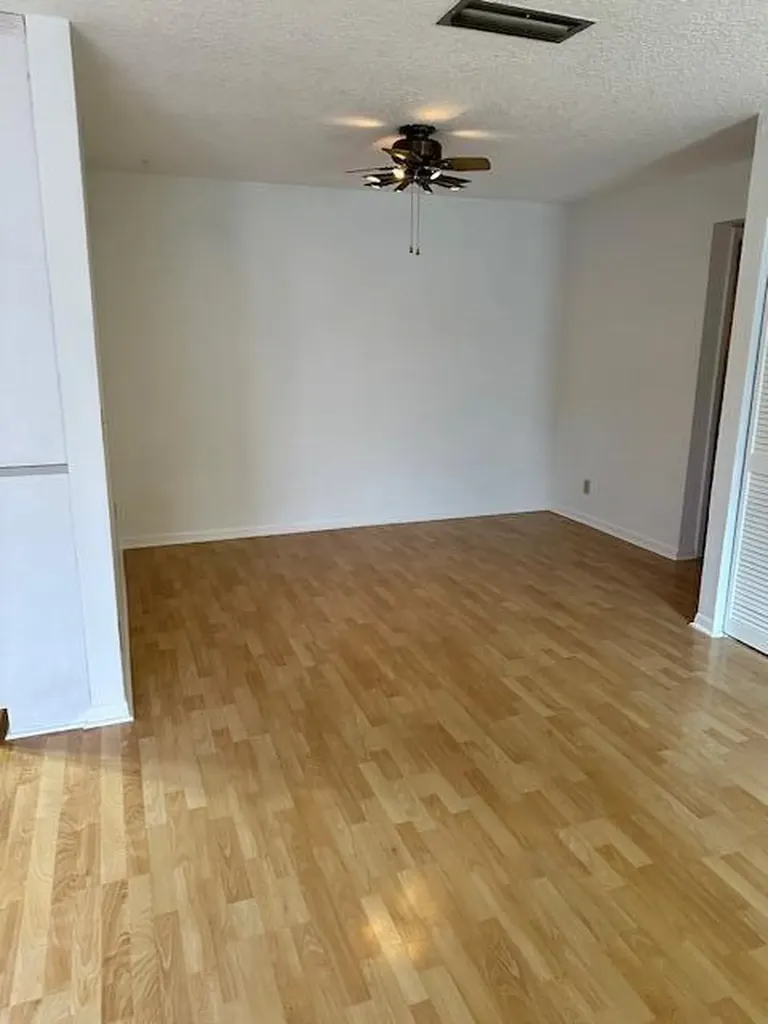 417 Arabian Road Palm Springs FL 33461