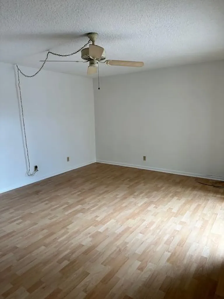 417 Arabian Road Palm Springs FL 33461