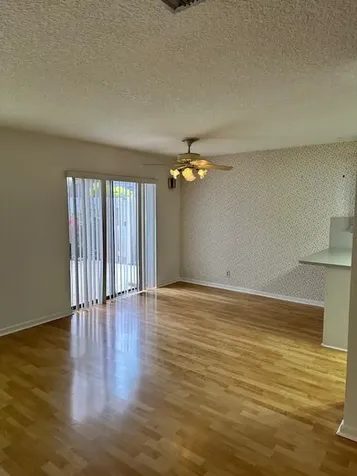 417 Arabian Road Palm Springs FL 33461