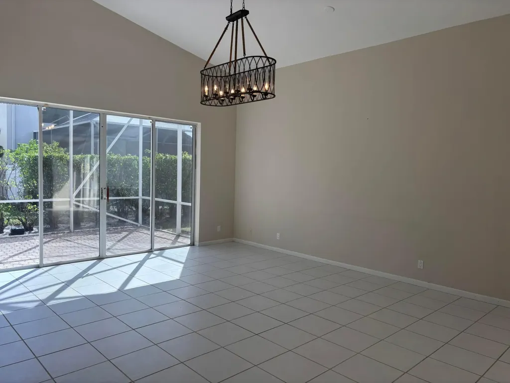 23426 Alzira Circle Boca Raton FL 33433