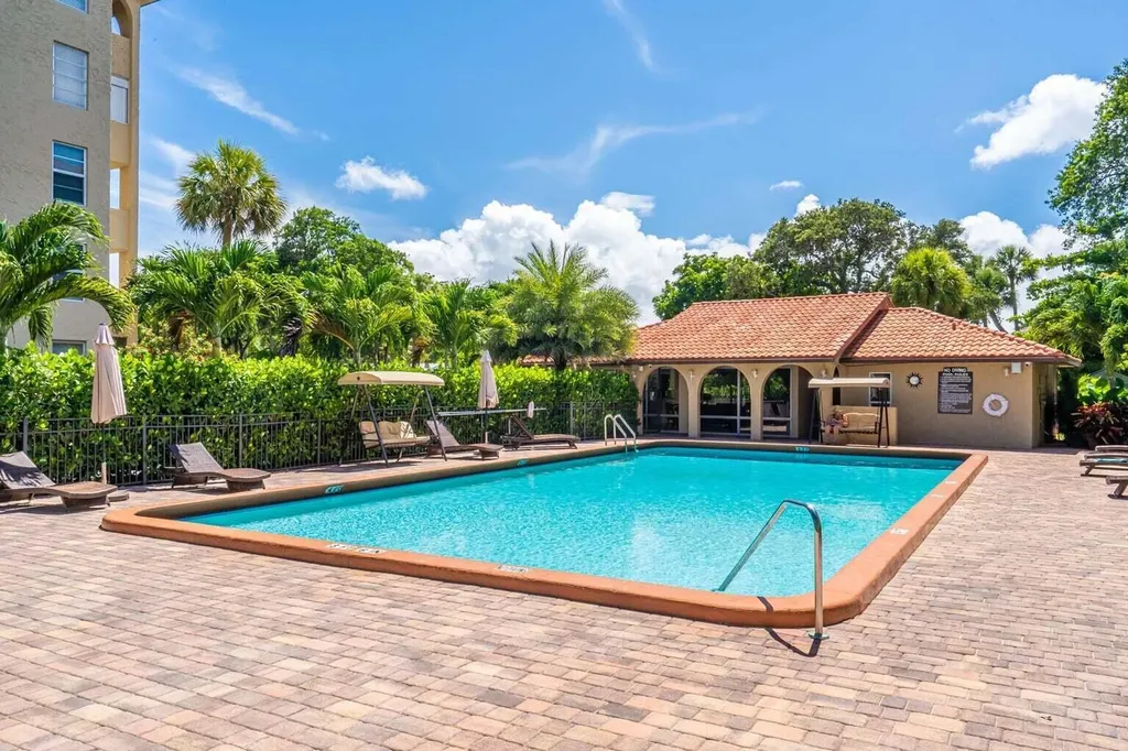 950 Ponce De Leon Road Boca Raton FL 33432