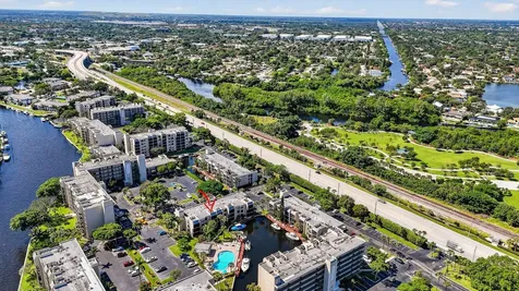 11 Royal Palm Way Boca Raton FL 33432