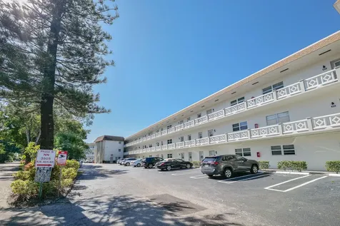 3505 NW 48th Avenue Lauderdale Lakes FL 33319