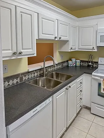 3505 NW 48th Avenue Lauderdale Lakes FL 33319