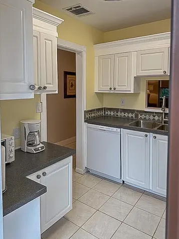 3505 NW 48th Avenue Lauderdale Lakes FL 33319