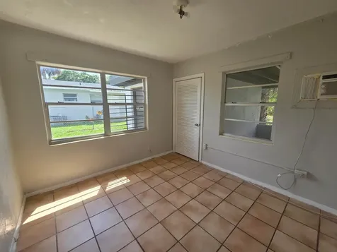 1111 N 21st Street Fort Pierce FL 34950