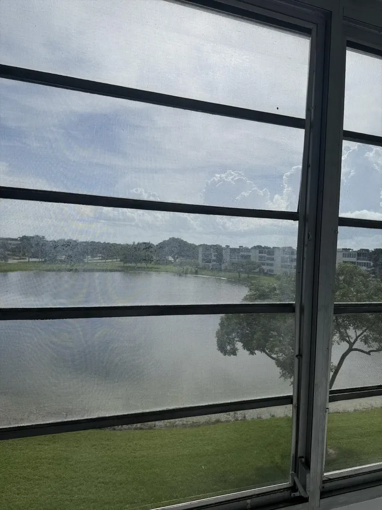 4085 Cornwall E Boca Raton FL 33434