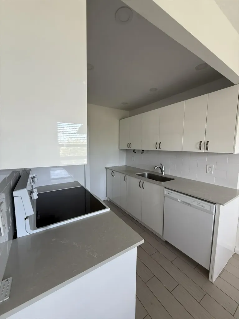 4085 Cornwall E Boca Raton FL 33434