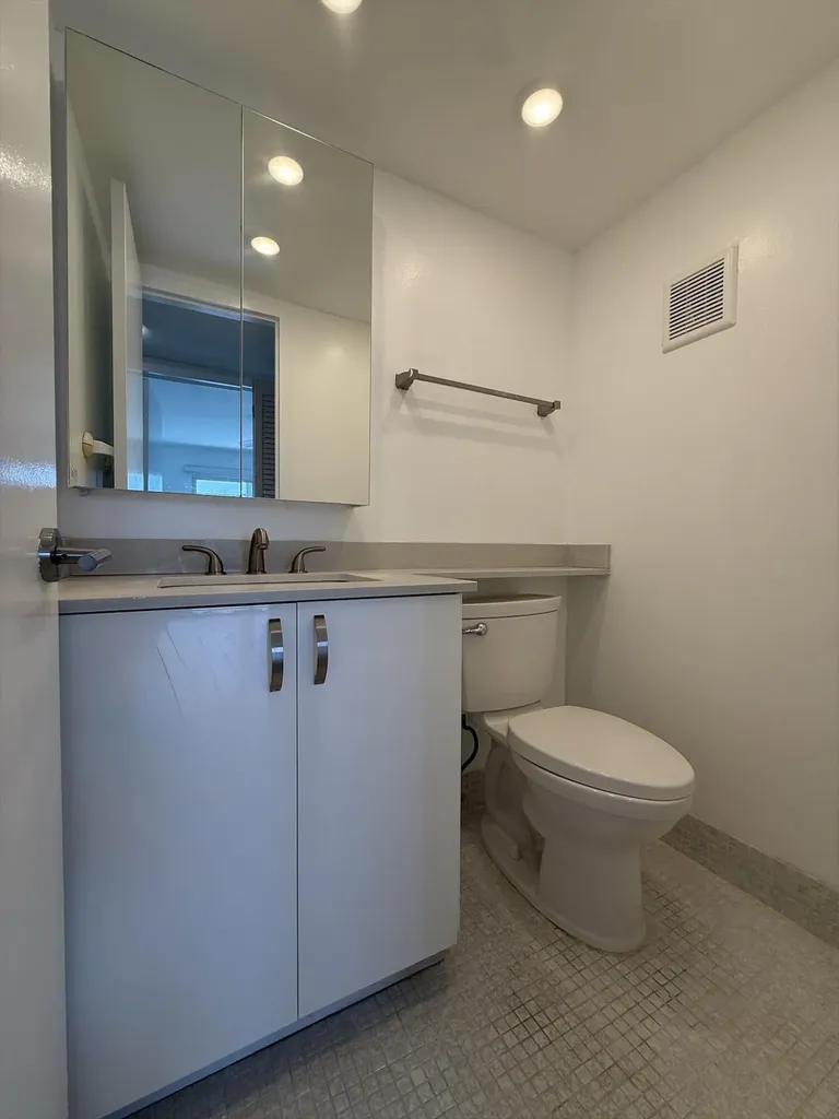 4085 Cornwall E Boca Raton FL 33434