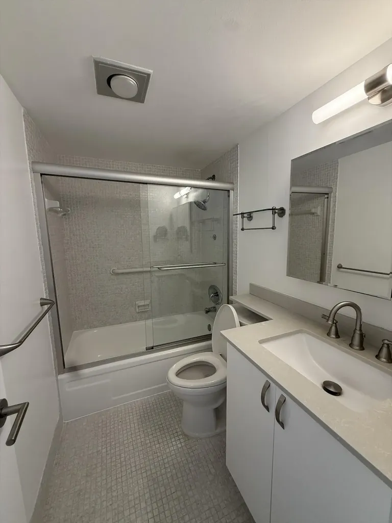 4085 Cornwall E Boca Raton FL 33434