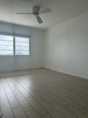 4085 Cornwall E Boca Raton FL 33434