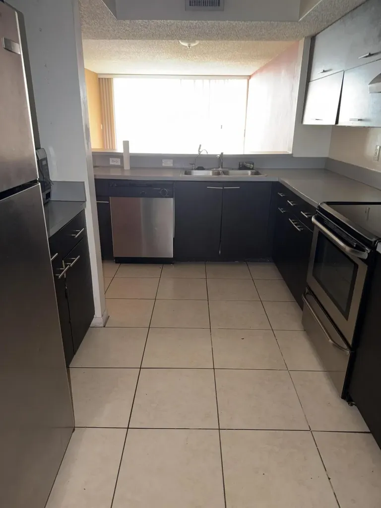 8228 NW 24th Street Coral Springs FL 33065
