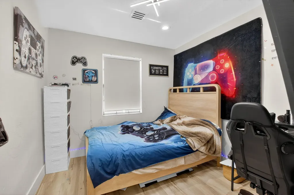 21724 Little Bear Way Boca Raton FL 33428