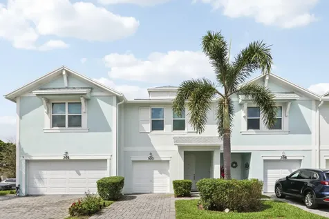 303 SE Halifax Lane Stuart FL 34994