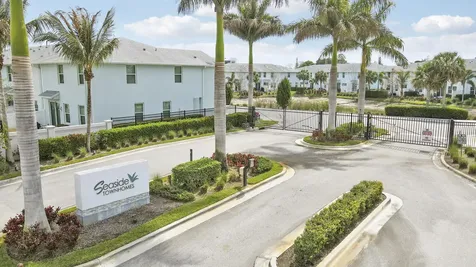 303 SE Halifax Lane Stuart FL 34994