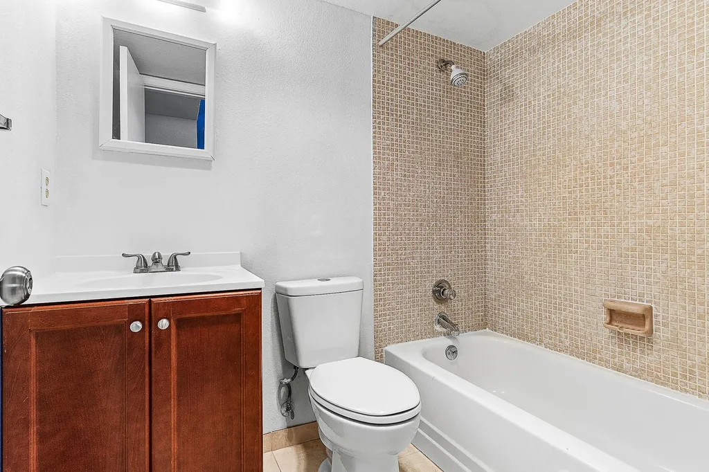 9855 Sandalfoot Boulevard Boca Raton FL 33428