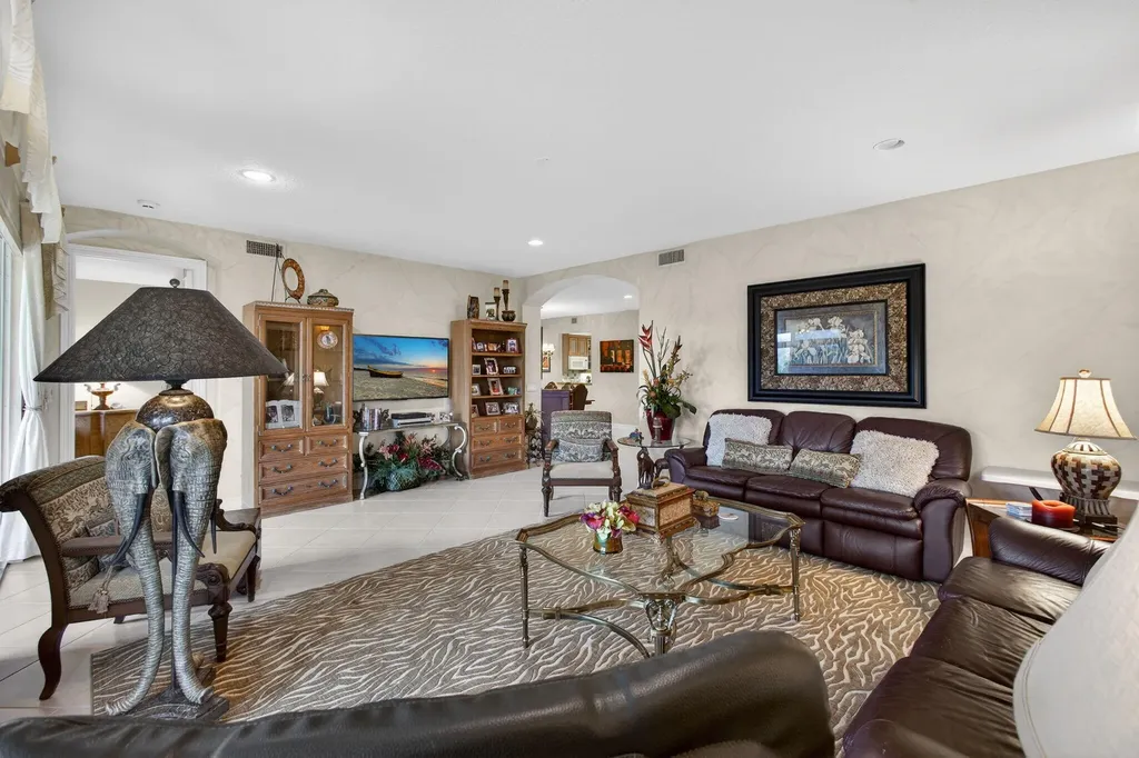 113 Palm Point Circle Palm Beach Gardens FL 33418