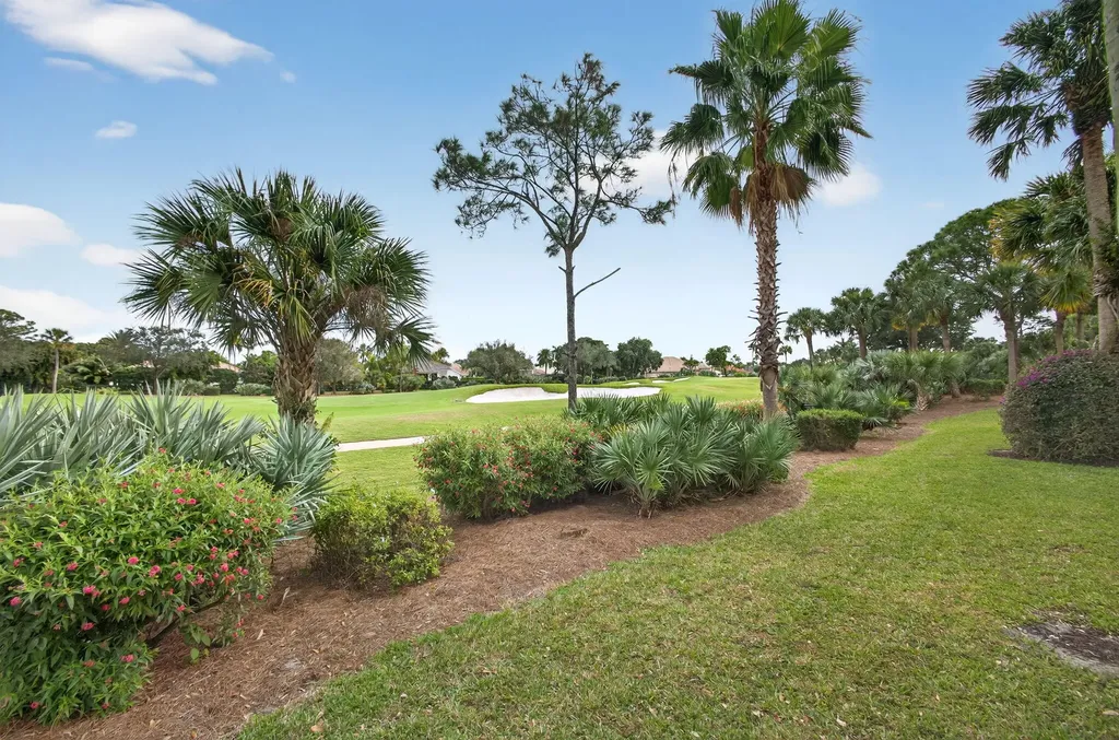 113 Palm Point Circle Palm Beach Gardens FL 33418