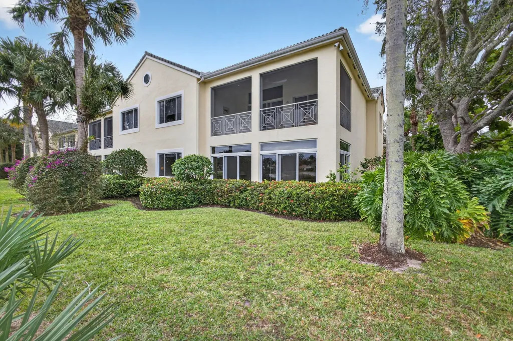 113 Palm Point Circle Palm Beach Gardens FL 33418