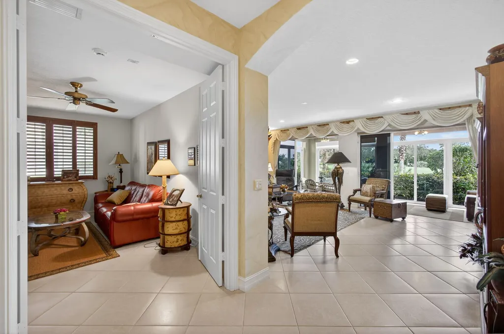 113 Palm Point Circle Palm Beach Gardens FL 33418