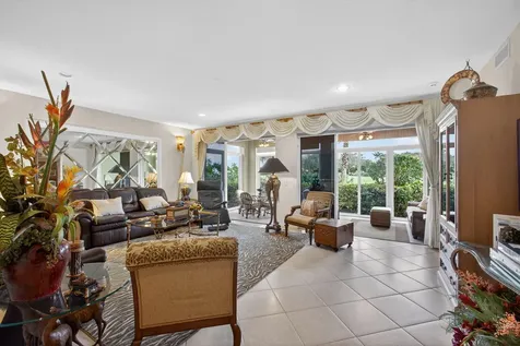 113 Palm Point Circle Palm Beach Gardens FL 33418