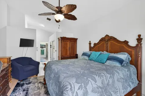 5005 NW 95th Drive Coral Springs FL 33076