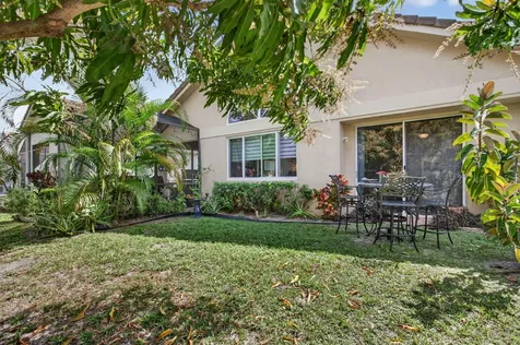 5005 NW 95th Drive Coral Springs FL 33076