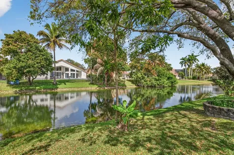 5005 NW 95th Drive Coral Springs FL 33076