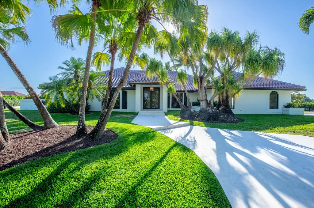 2184 Appaloosa Trail Wellington FL 33414