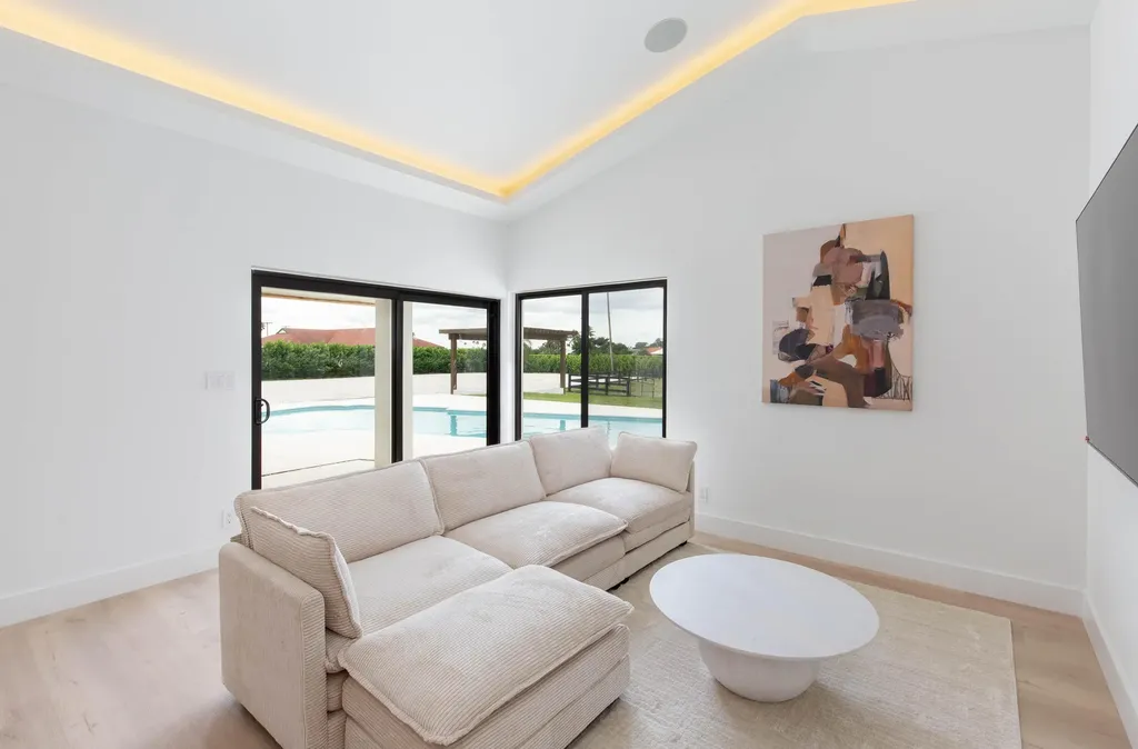 2184 Appaloosa Trail Wellington FL 33414