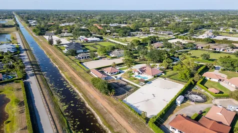 2184 Appaloosa Trail Wellington FL 33414