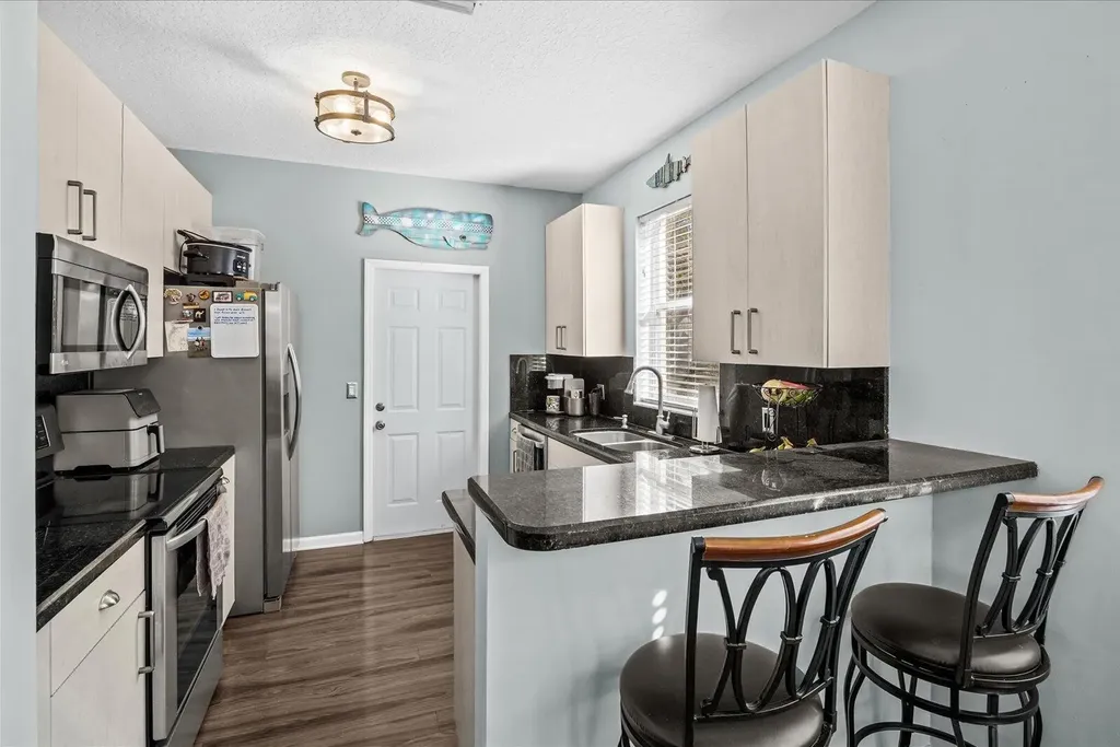 272 Live Oaks Lane Jupiter FL 33458