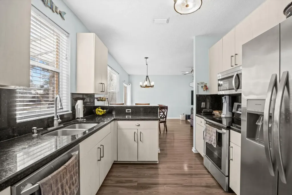 272 Live Oaks Lane Jupiter FL 33458
