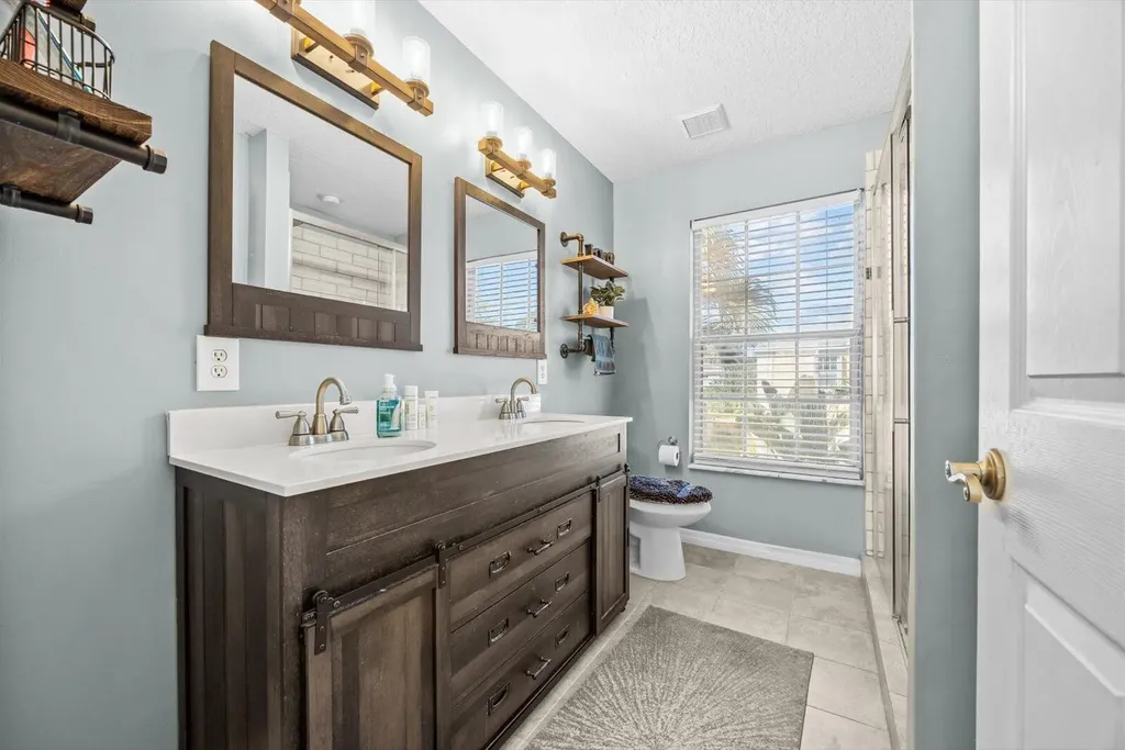 272 Live Oaks Lane Jupiter FL 33458