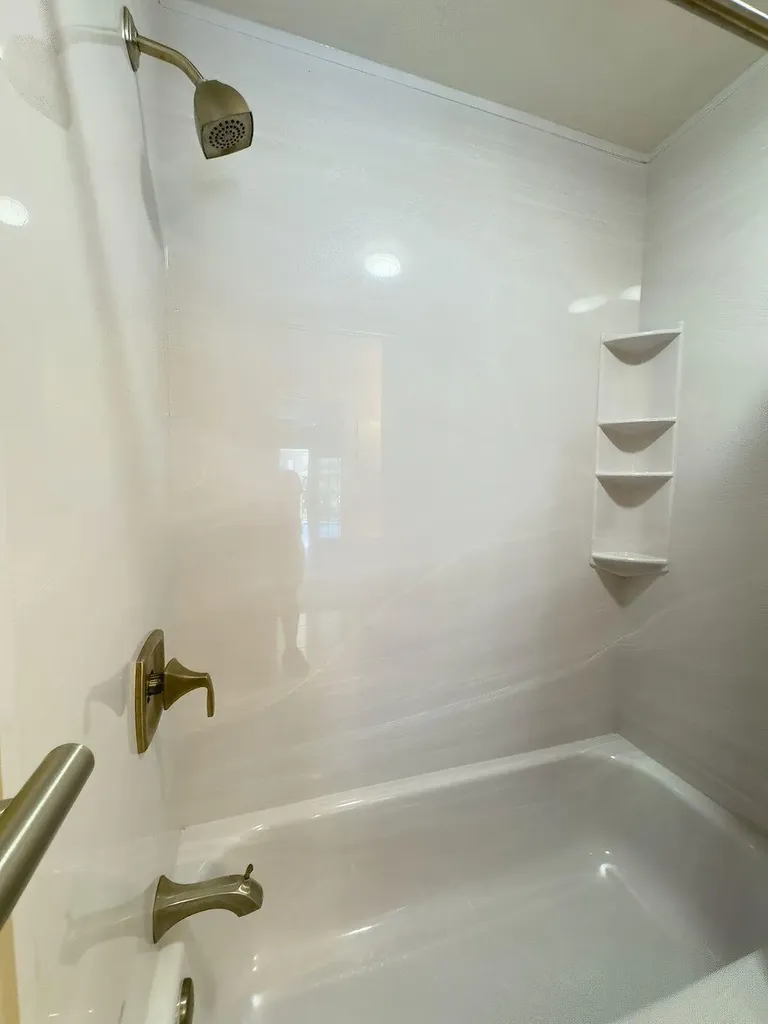 902 NE 34th Street Oakland Park FL 33334
