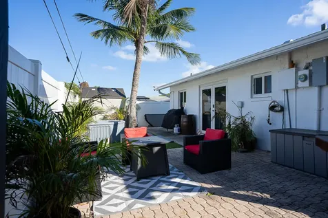 119 SE 5th Street Delray Beach FL 33483