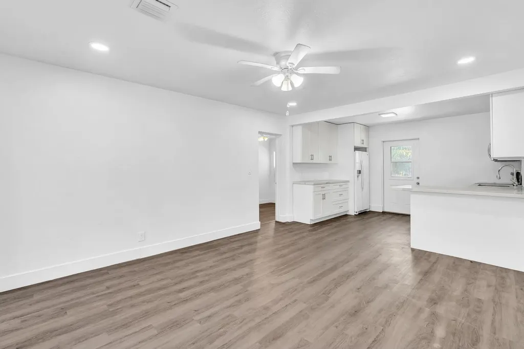 1845 Sherman Street Hollywood FL 33020