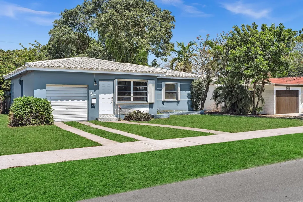 1845 Sherman Street Hollywood FL 33020