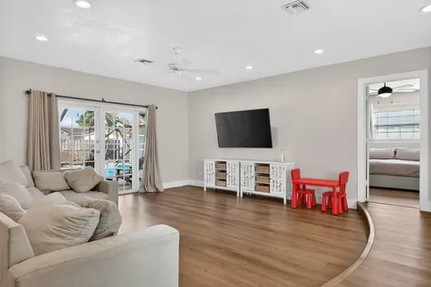4451 NW 7th Street Coconut Creek FL 33066